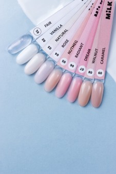 ������ ����-������ MILK Builder Cool Gel 02 Vanilla,15 �